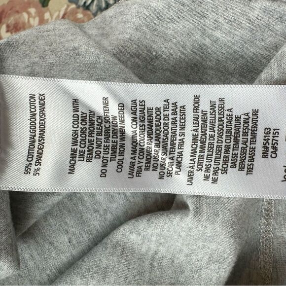 Tommy Hilfiger T Shirt - Picture 4 of 5